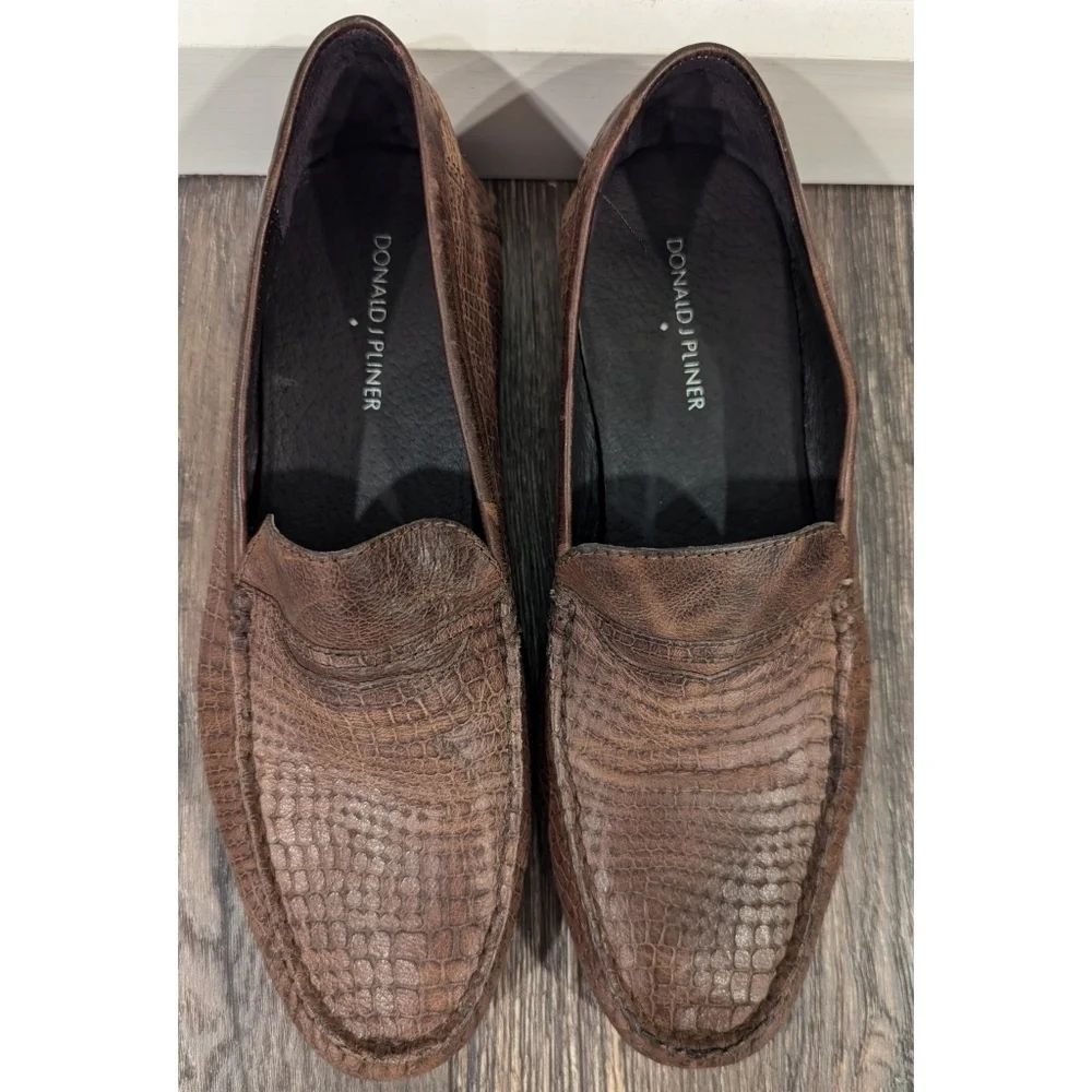 Donald J. Pliner excellent pre